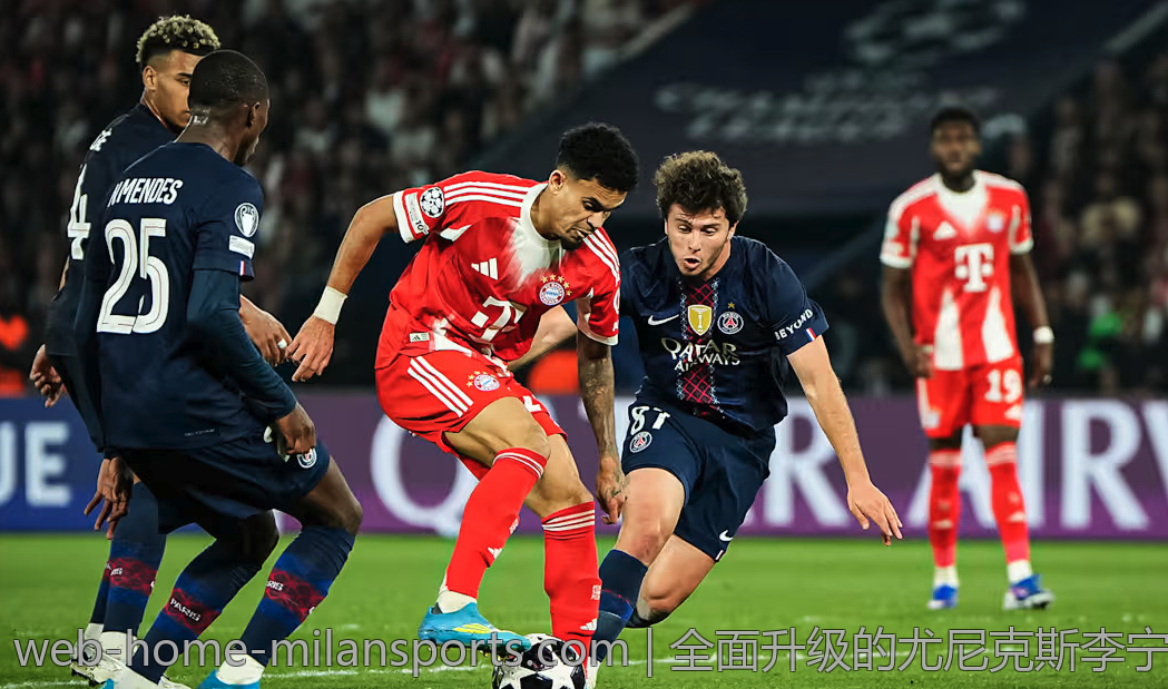 全面升级的尤尼克斯李宁羽毛球拍2026新品助你战胜对手